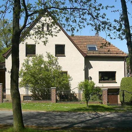 Ferienwohnung Am Wasserturm Hohen Neuendorf Exterior photo